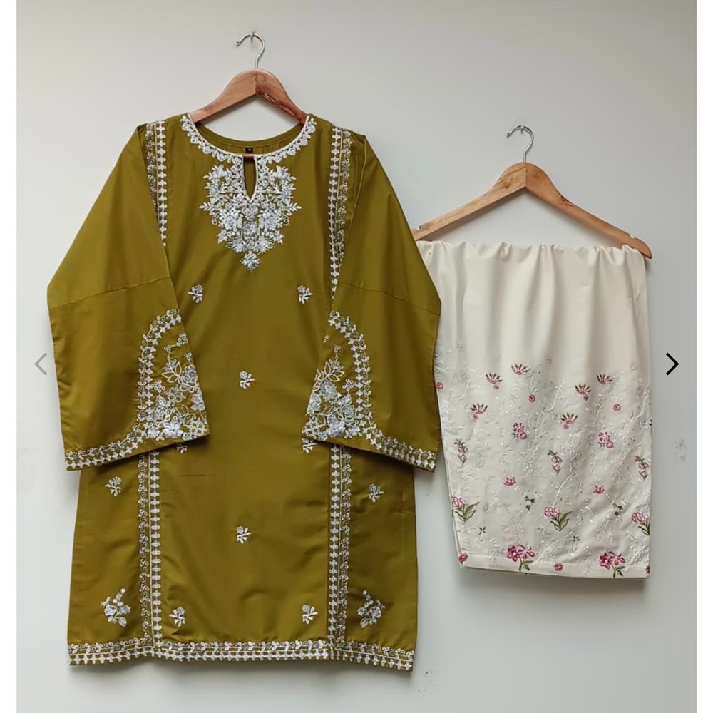 Category: 2Pc, Kurta, Shalwar
Fabric: Lawn
Kurta Length: 36